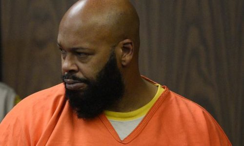 Suge Knight, бывший глава Death Row Records, останется под стражей до марта.