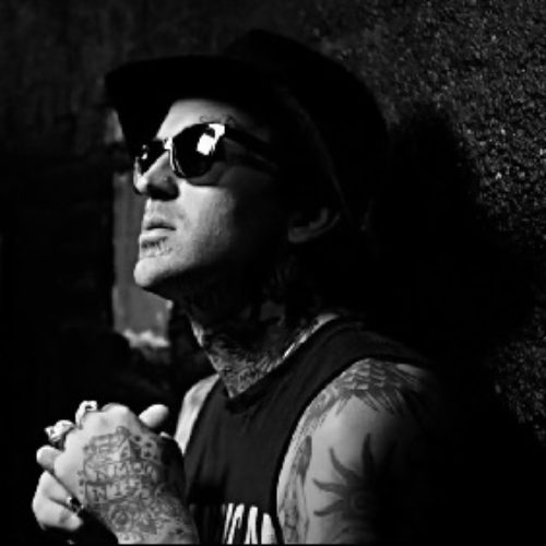 Yelawolf представляет очередное видео с нового альбома, под названием «Johnny Cash»