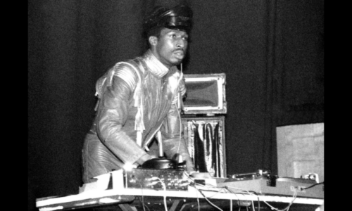 Полтора часа Олдскула: в сеть попал неизданный микстейп Grandmaster Flash