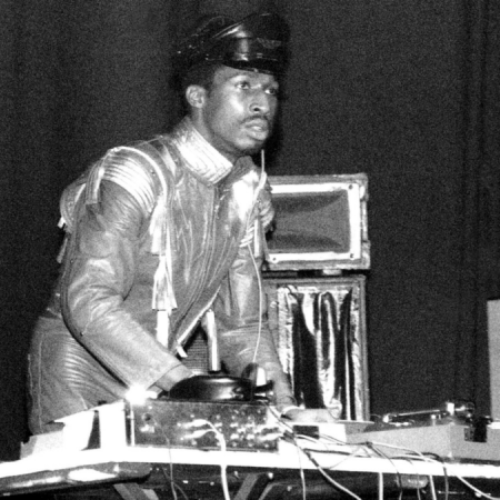 Полтора часа Олдскула: в сеть попал неизданный микстейп Grandmaster Flash