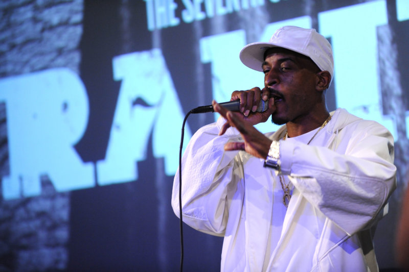 NEW YORK - NOVEMBER 20: Rakim performs at the Apple Store in Soho on November 20, 2009 in New York City. (Photo by Jason Kempin/Getty Images)