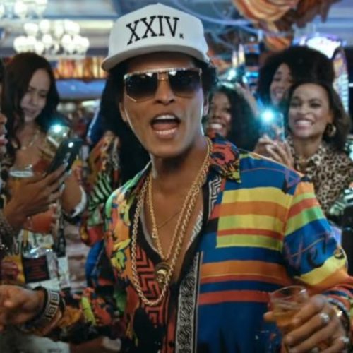 Диско-фанк в новом клипе Bruno Mars — «24K Magic»