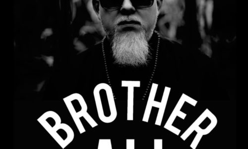 Самый известный хип-хоп альбинос Brother Ali с новым видео «Pen To Paper»