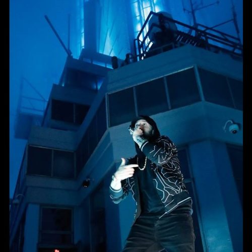 Eminem исполнил трек “Venom” в здании Empire State Building