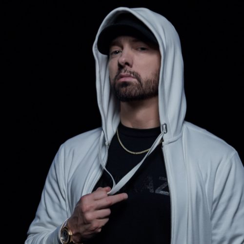 Eminem празднует 11 лет трезвости