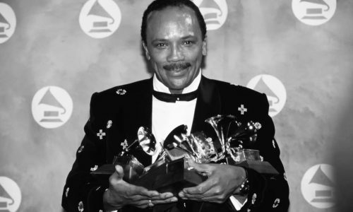 Умер Quincy Jones