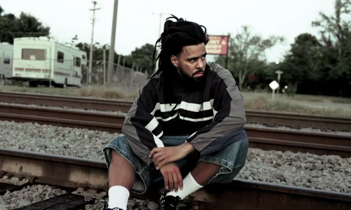J. Cole показал обложку, возможно, своего последнего альбома «The Fall-Off».