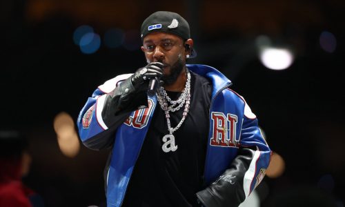 Кто заработал больше всего на концертах в 2025-м году?